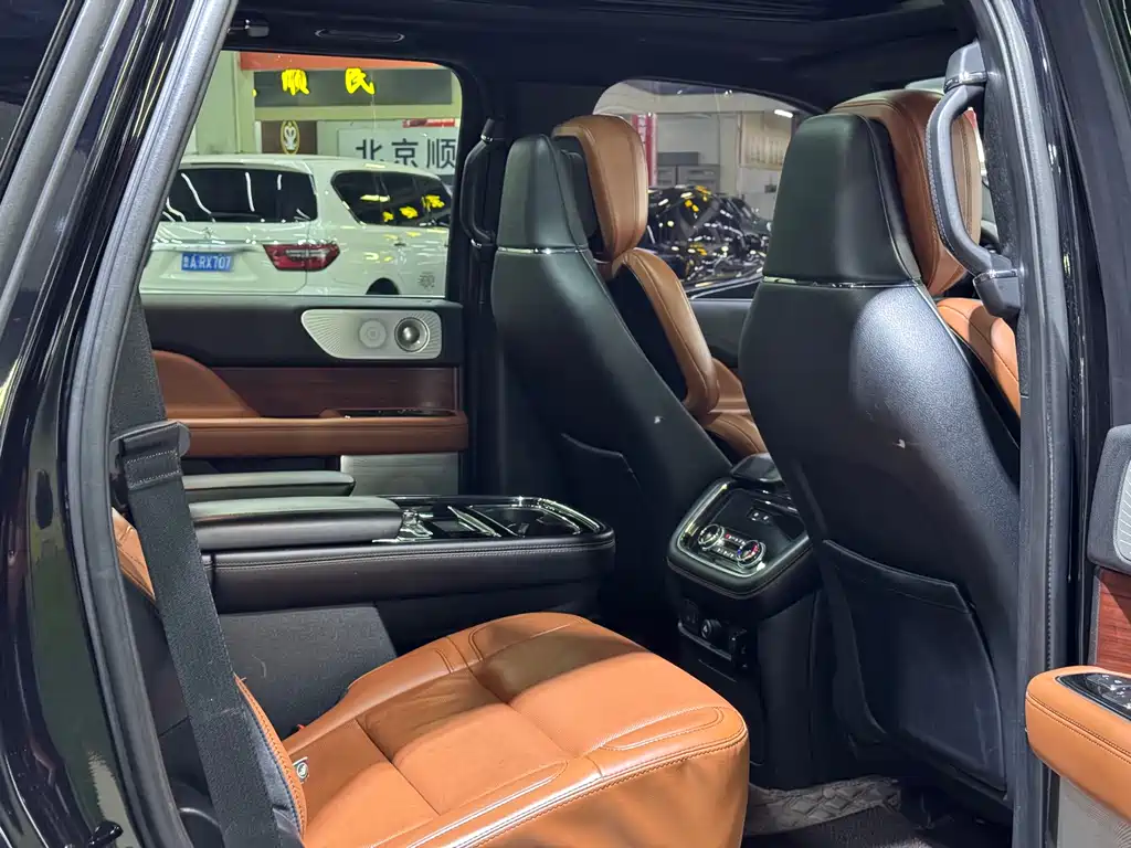 Lincoln Navigator 2020 3.5T