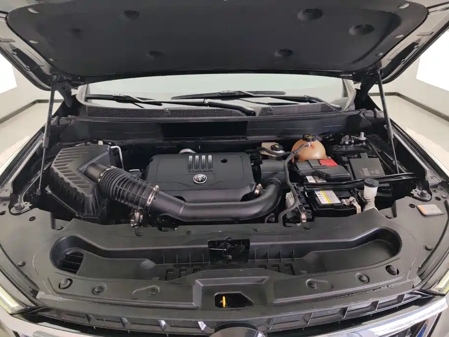 Buick Enclave — миниатюра 10