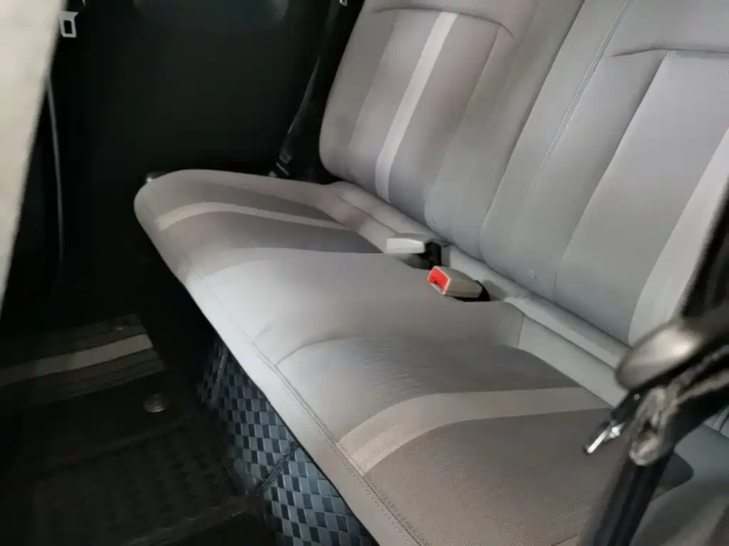 Wuling Air ev — миниатюра 17