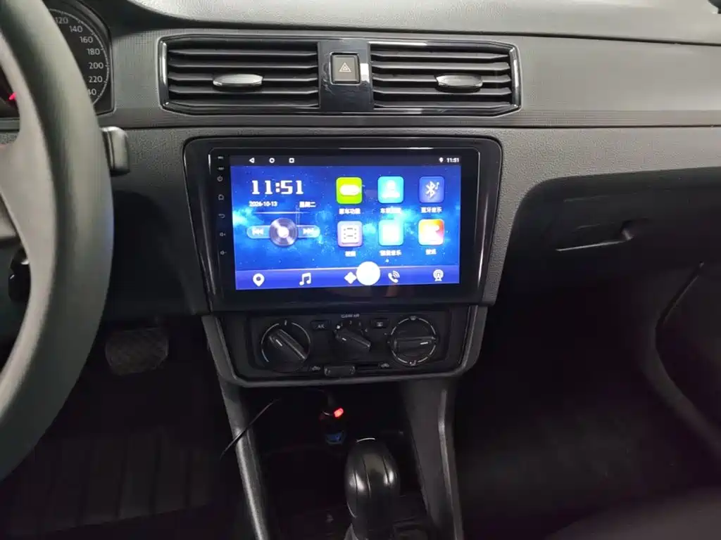 Volkswagen Santana — миниатюра 13