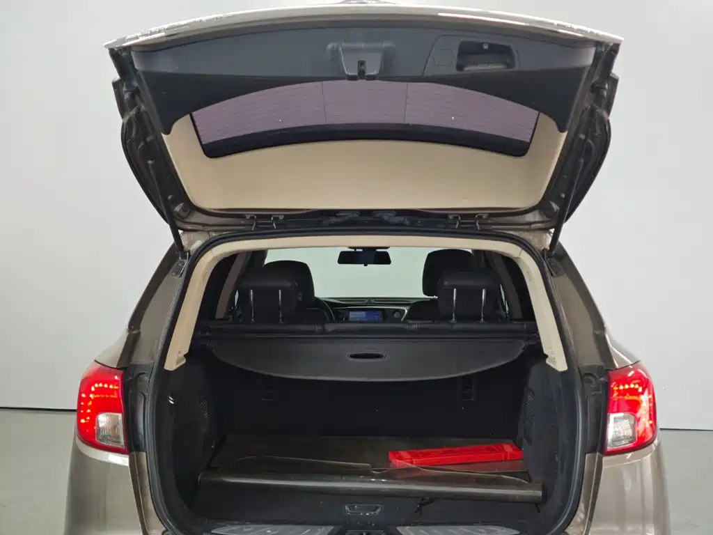 Buick Envision Plus — миниатюра 17