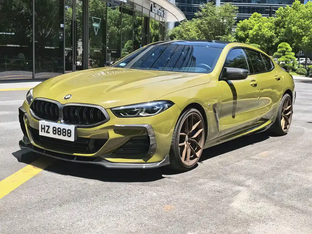 BMW 8 Series — миниатюра 3