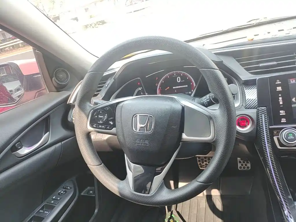 Honda Civic — миниатюра 11