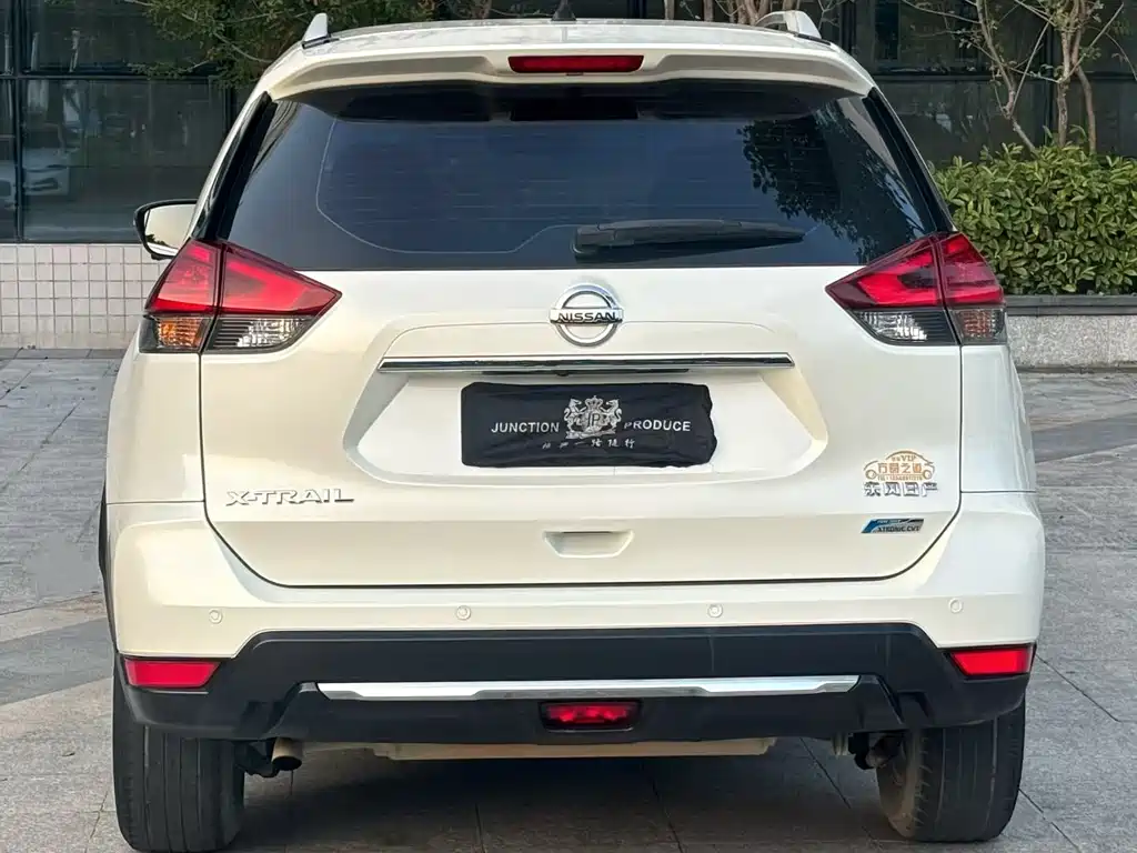 Nissan X-Trail — миниатюра 5