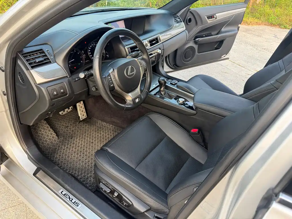 Lexus GS — миниатюра 4