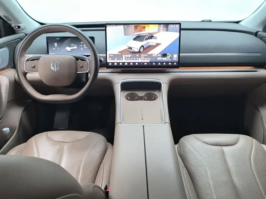 Leapmotor Leapmotor C11 — миниатюра 12