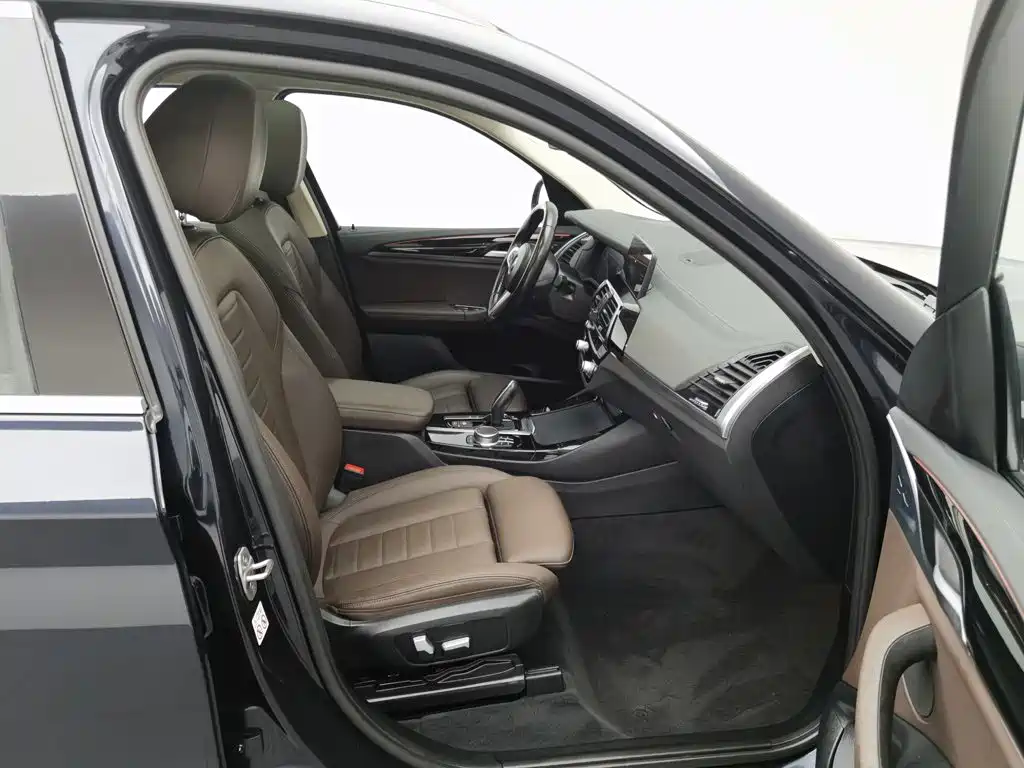 BMW X3 — миниатюра 23