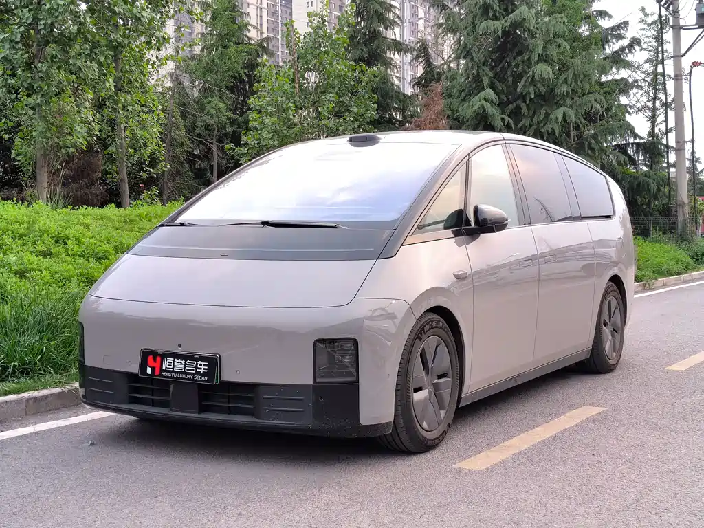 Li Auto Li MEGA 2026