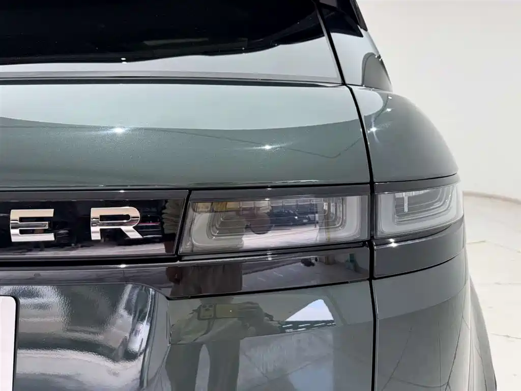 Land Rover Range Rover Evoque 2021 L 249PS R-Dynamic First edition
