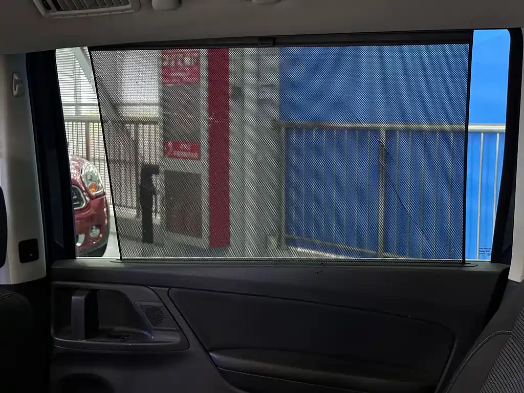 Volkswagen Sharan — миниатюра 26