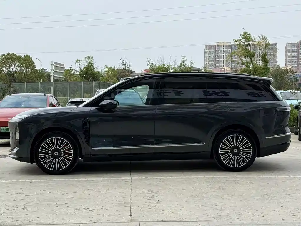 NIO ES8 — миниатюра 3