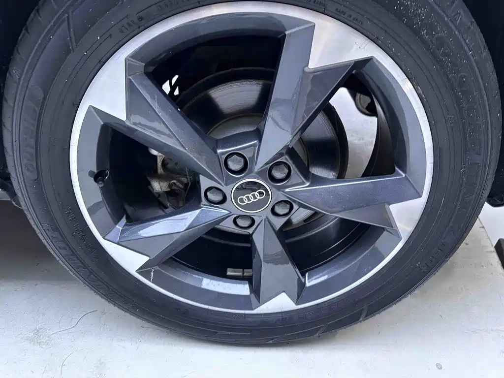 Audi Q3 — миниатюра 21