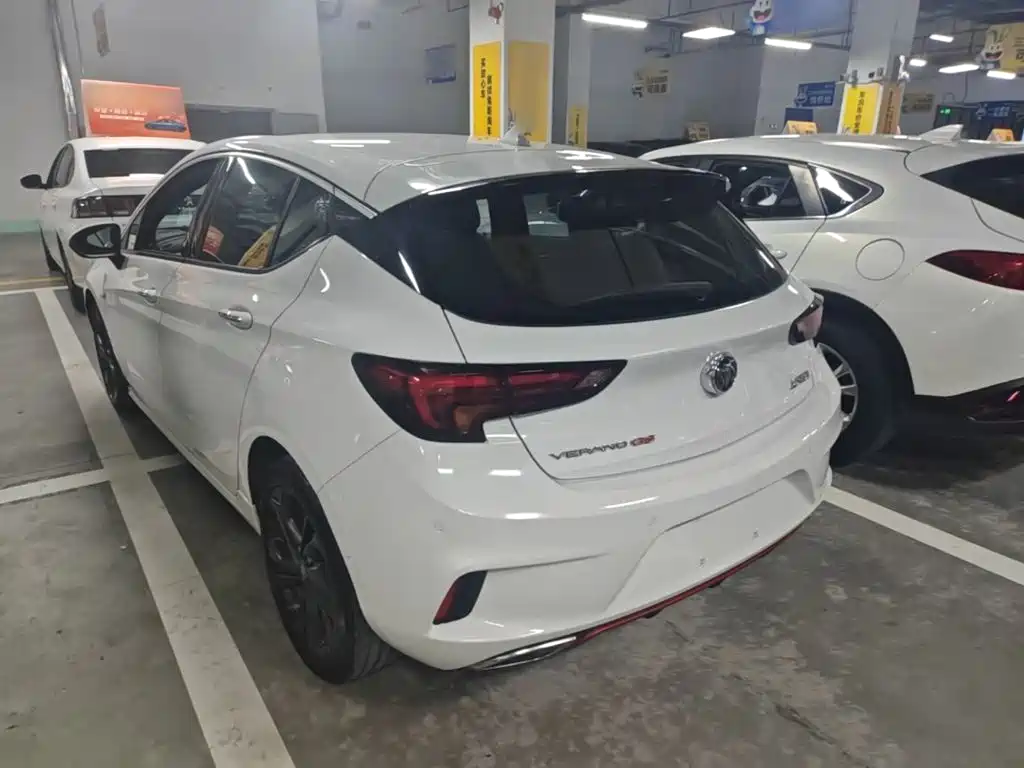 Buick Verano — миниатюра 5