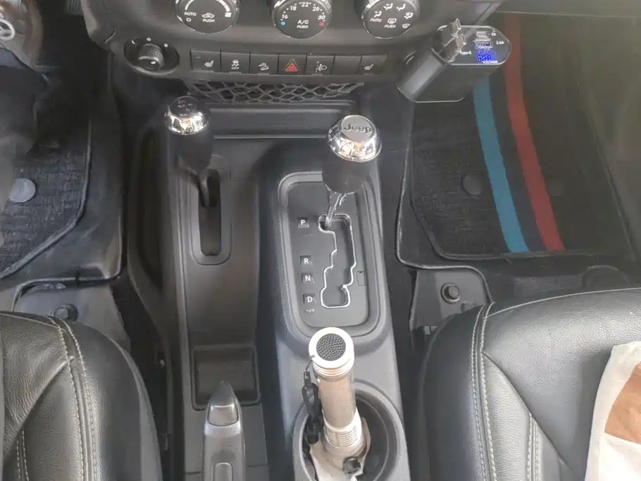 Jeep Wrangler — миниатюра 16