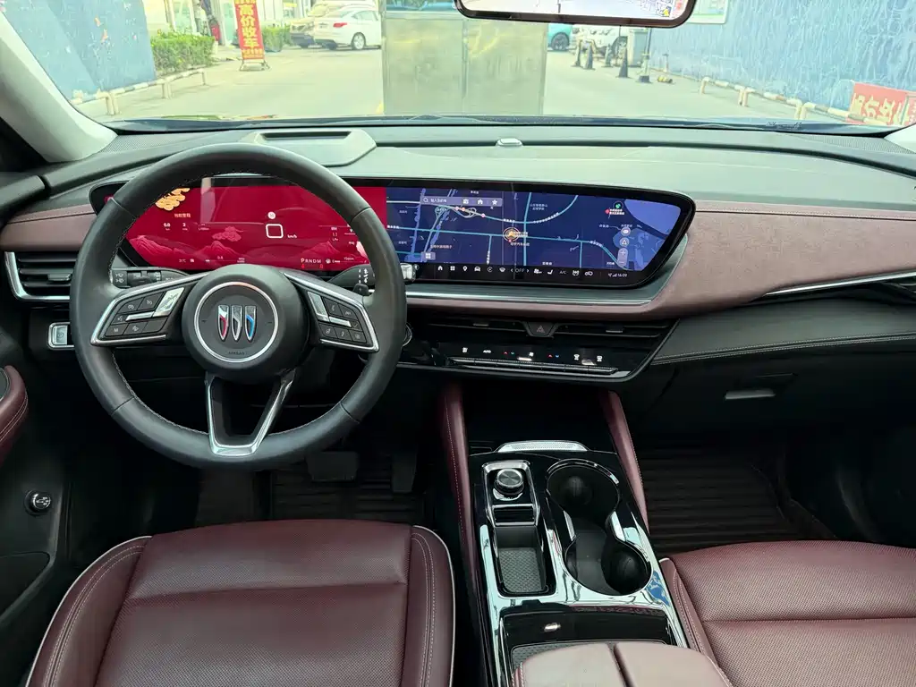 Buick Envision Plus — миниатюра 13