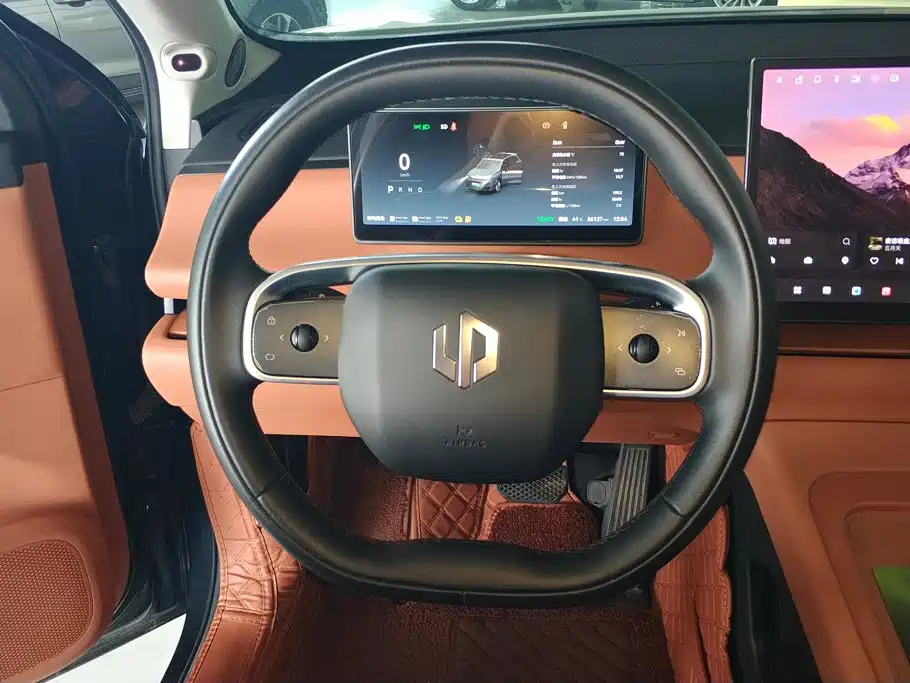 Leapmotor Leapmotor C10 — миниатюра 15