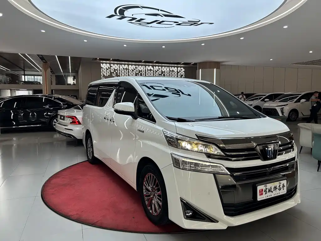 Toyota Vellfire — миниатюра 3