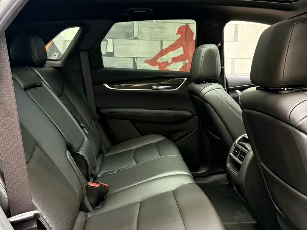 Cadillac XT5 — миниатюра 9