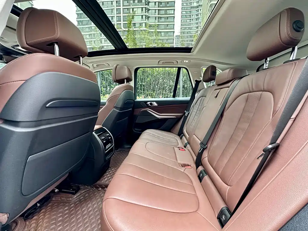 BMW X5 (Import) — миниатюра 16