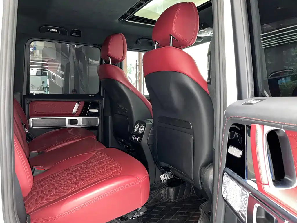 Mercedes-Benz G-Class — миниатюра 10
