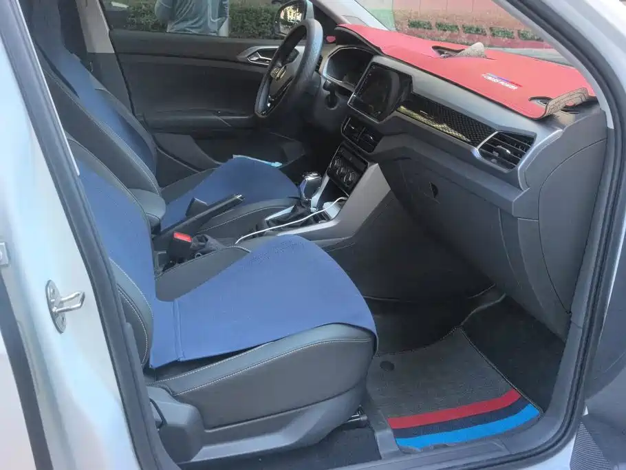 Volkswagen T-Cross — миниатюра 8