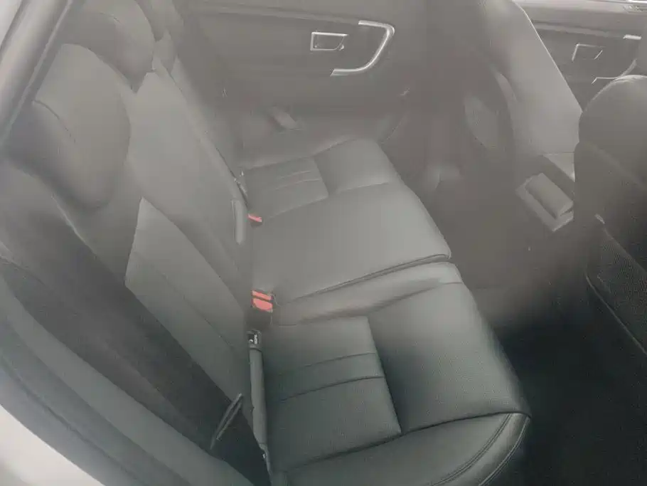 Land Rover Discovery Sport — миниатюра 11
