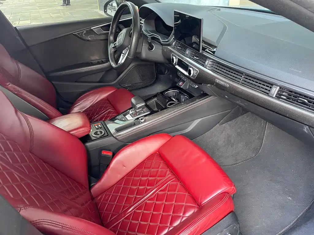 Audi S5 — миниатюра 5