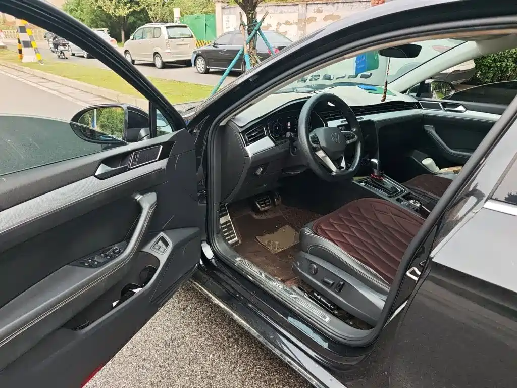 Volkswagen Magotan PHEV — миниатюра 17