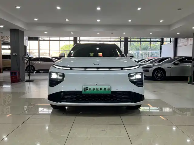 2023 Xpeng G9