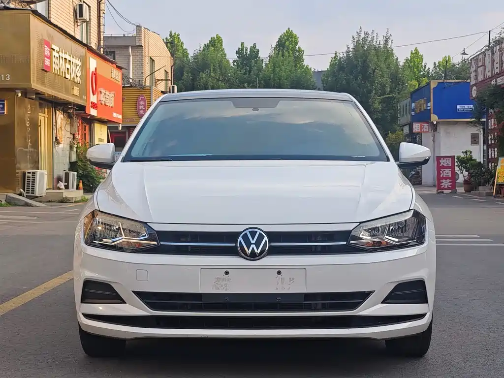 Volkswagen Polo — миниатюра 2