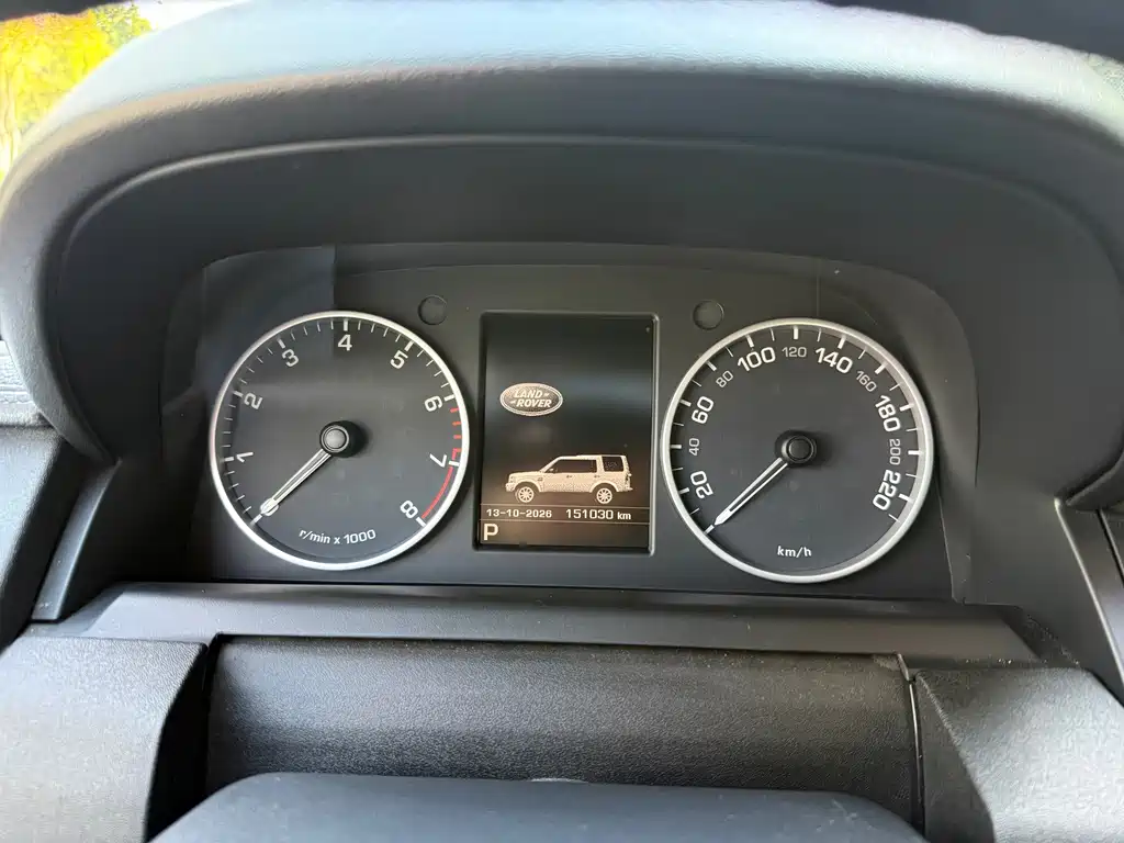 Land Rover Discovery — миниатюра 10