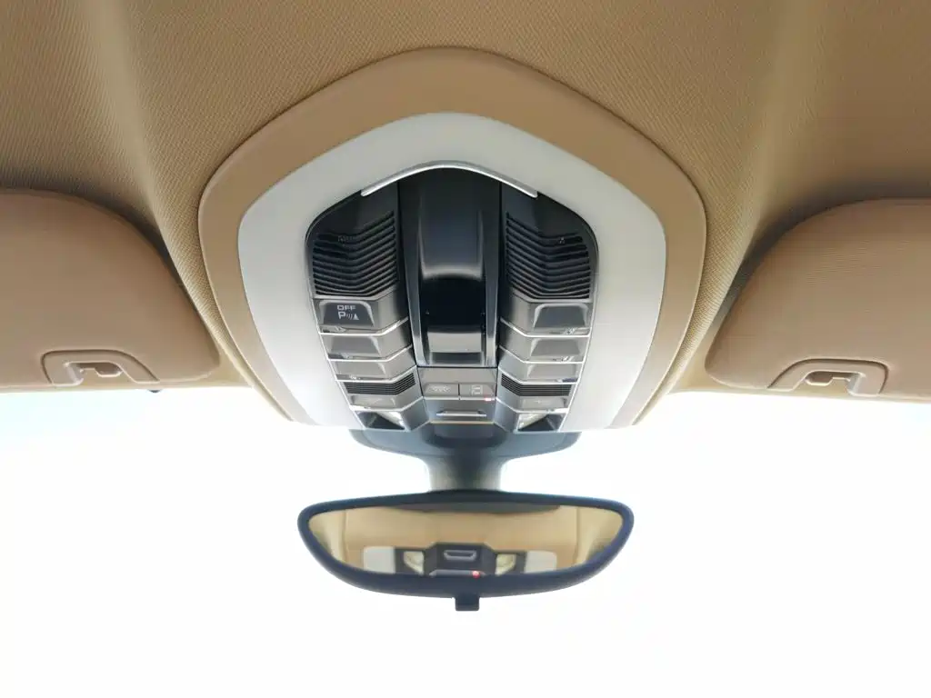 Porsche Panamera — миниатюра 26