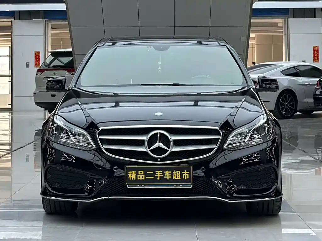 Mercedes-Benz E-Class 2015