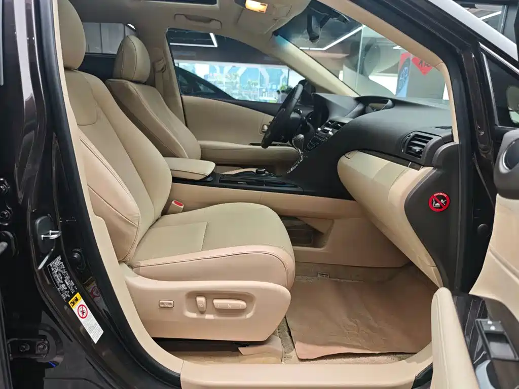 Lexus RX Classic — миниатюра 11