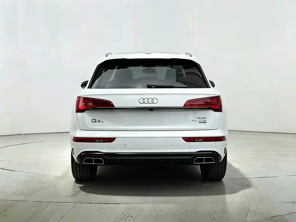 Audi Q5L — миниатюра 10