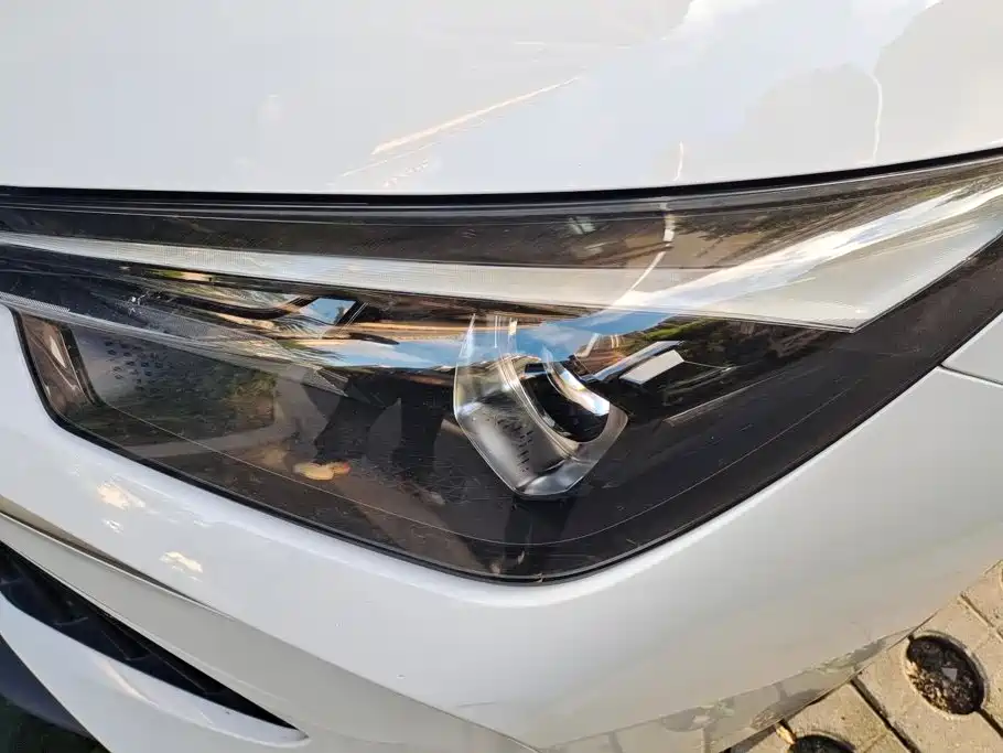 Roewe i5 — миниатюра 5