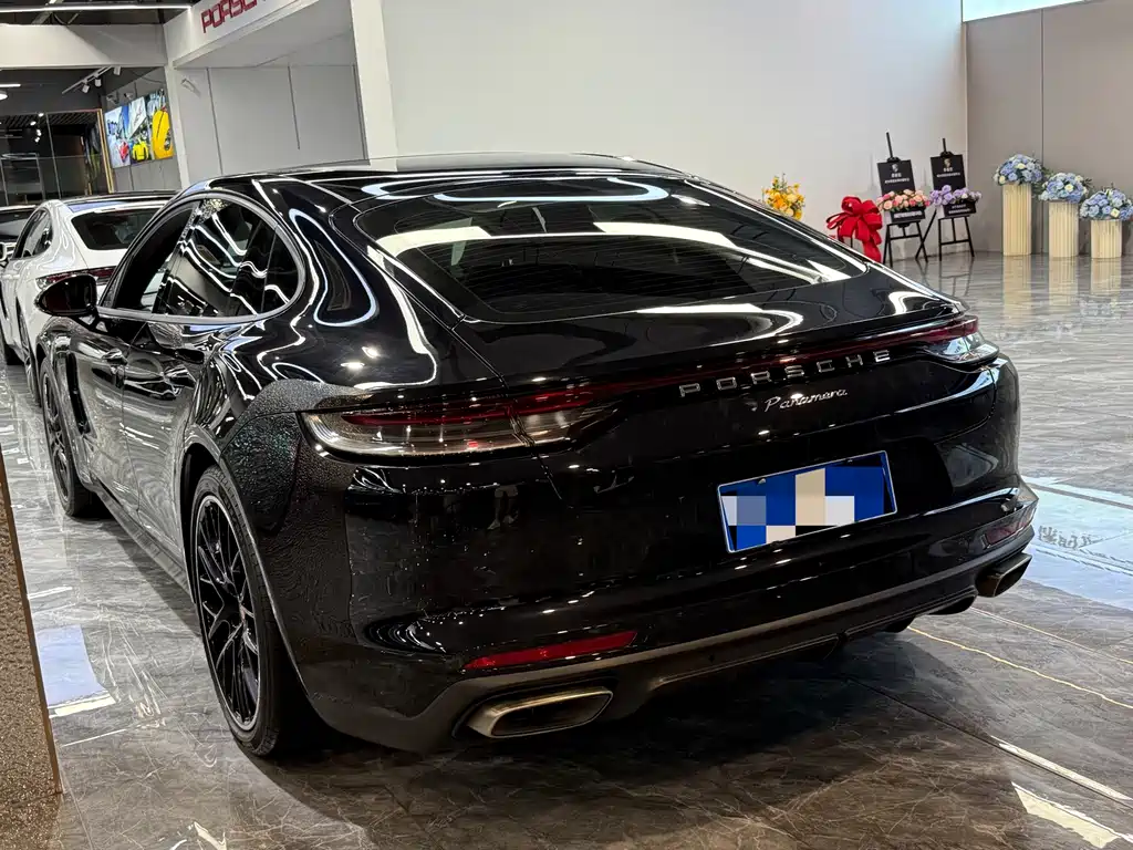 Porsche Panamera — миниатюра 18
