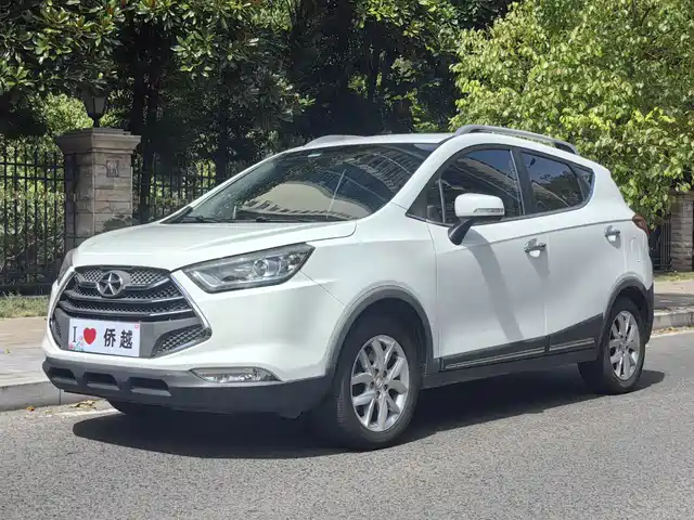 2015 JAC M1 (Refine)