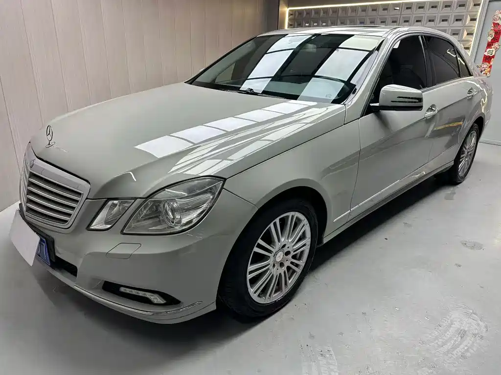 Mercedes-Benz E-Class (Import) 2010