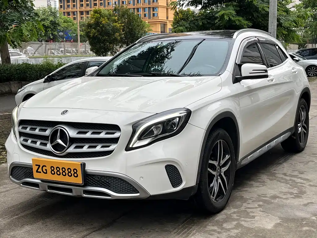 Mercedes-Benz GLA 2017