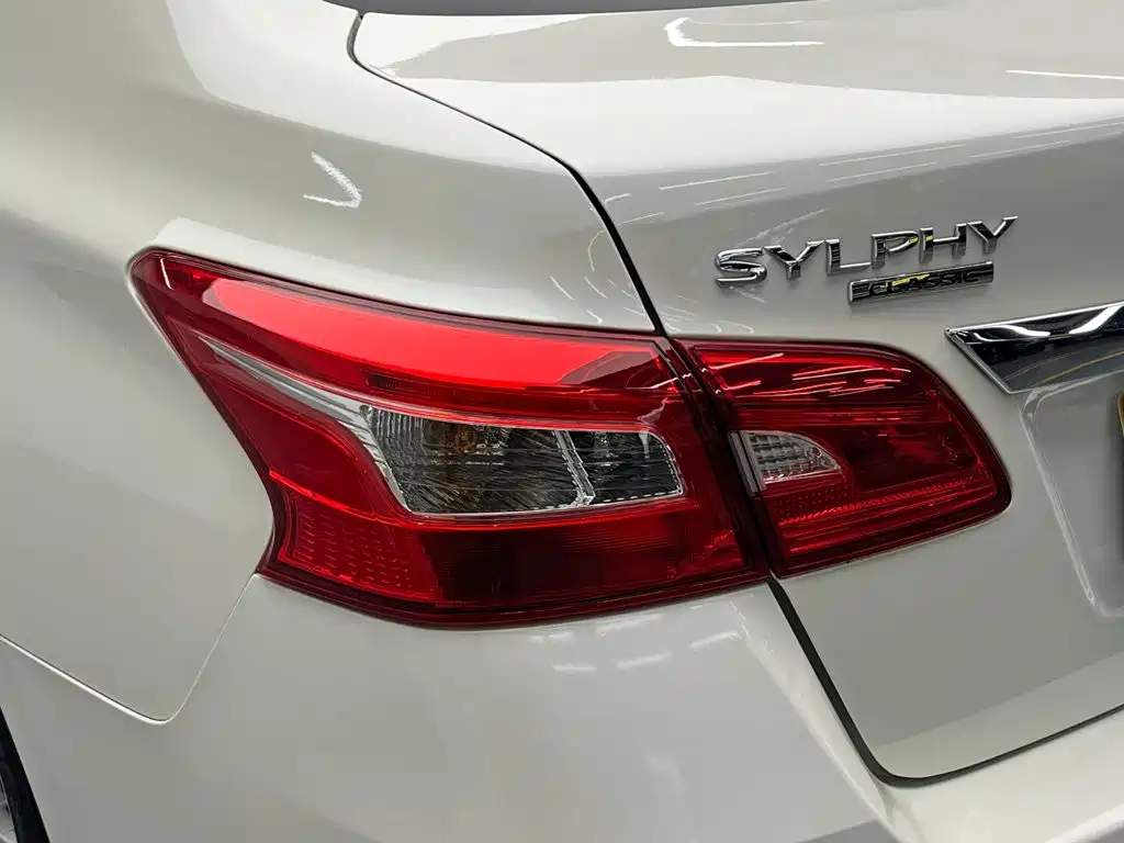 Nissan Sylphy — миниатюра 10
