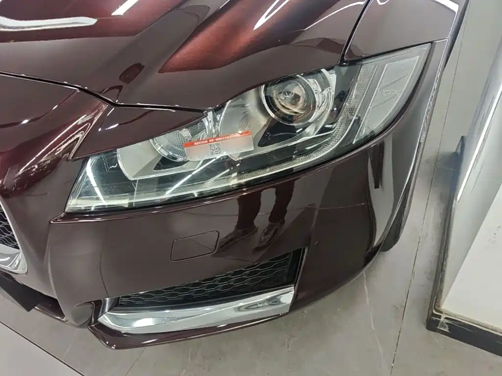 Jaguar XFL — миниатюра 24