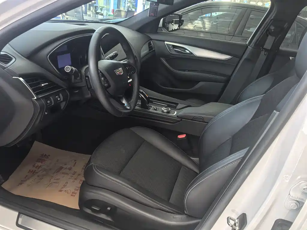 Cadillac CT5 — миниатюра 4