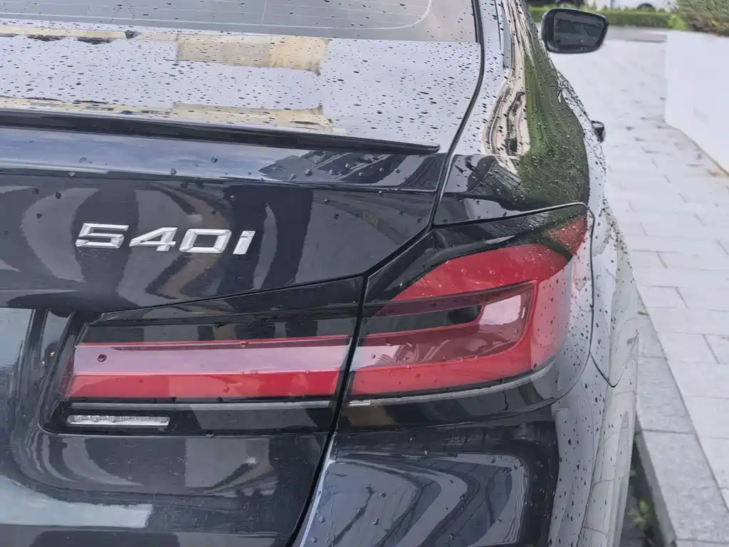 BMW 5 Series (Import) — миниатюра 15