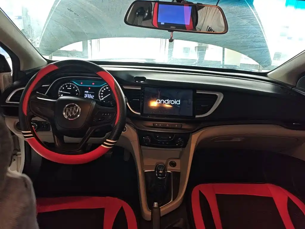 Buick Excelle — миниатюра 10