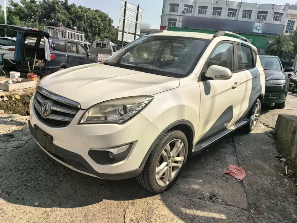 Changan CS35