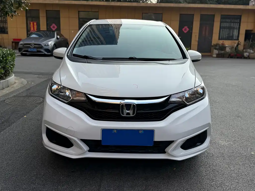 Honda Fit — миниатюра 2
