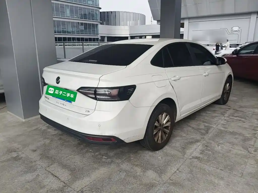 Volkswagen Lavida — миниатюра 7