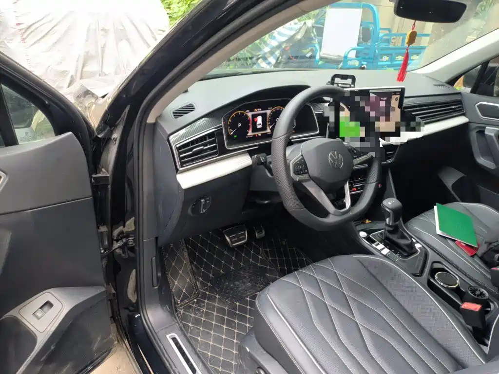 Volkswagen Tiguan L — миниатюра 12