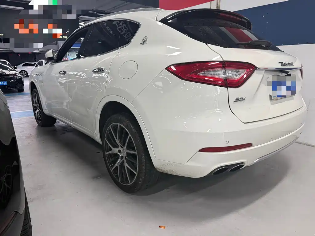 Maserati Levante — миниатюра 12